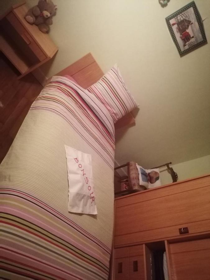 Sam Bott Bed & Breakfast Chambon-sur-Voueize Dış mekan fotoğraf
